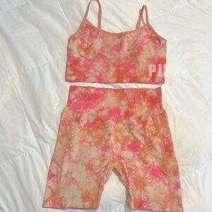 VS Pink SET Crop and Shorts